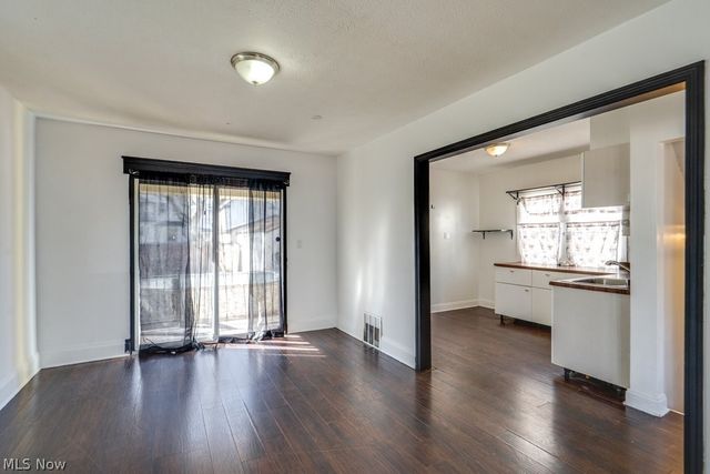 4276 W 21st Street, Cleveland, OH 44109