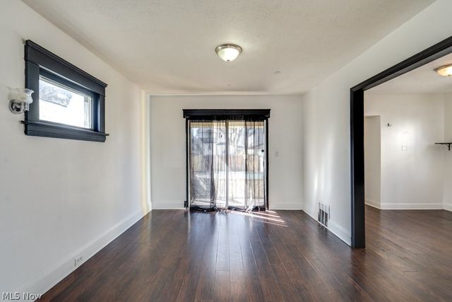 4276 W 21st Street, Cleveland, OH 44109