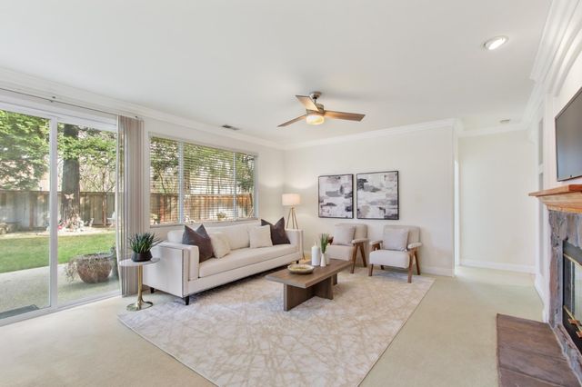 3619 Lake Terrace Dr, Elk Grove, CA 95758