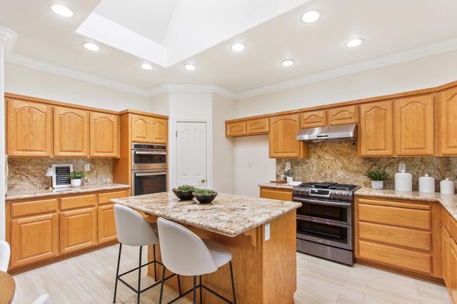 3619 Lake Terrace Dr, Elk Grove, CA 95758