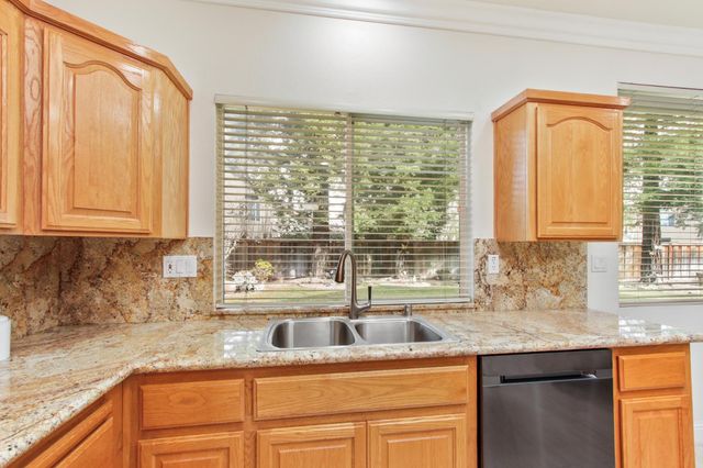 3619 Lake Terrace Dr, Elk Grove, CA 95758