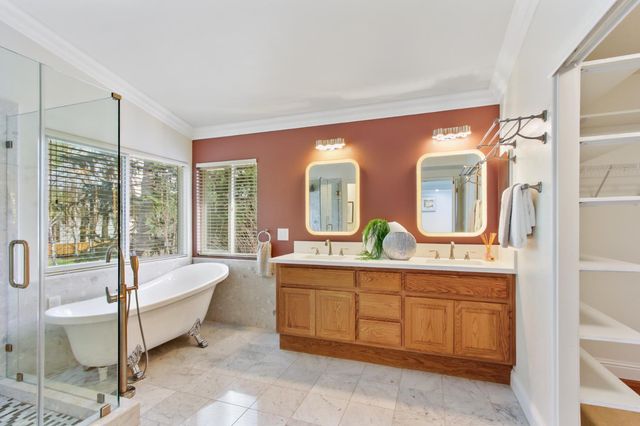 3619 Lake Terrace Dr, Elk Grove, CA 95758