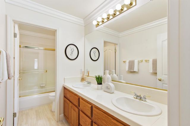 3619 Lake Terrace Dr, Elk Grove, CA 95758