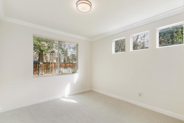 3619 Lake Terrace Dr, Elk Grove, CA 95758