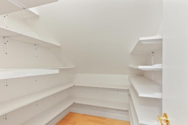 3619 Lake Terrace Dr, Elk Grove, CA 95758