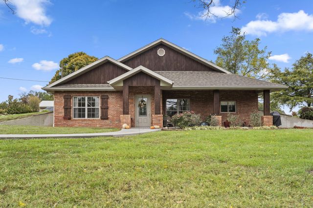 839 Old Wilderness Road, Reeds Spring, MO 65737