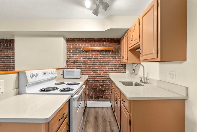 166 F St 1, Boston, MA 02127