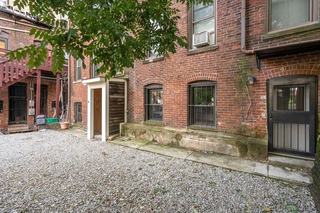 166 F St 1, Boston, MA 02127