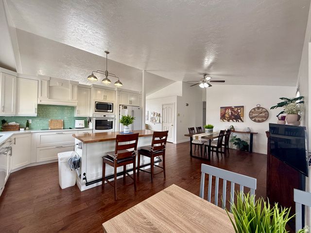 571 AREVA RD, Roosevelt, UT 84066