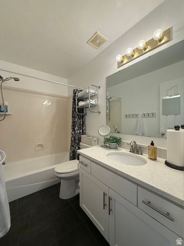 571 AREVA RD, Roosevelt, UT 84066