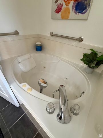 571 AREVA RD, Roosevelt, UT 84066