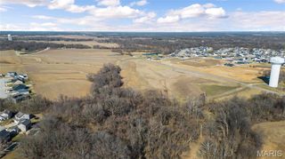 1240 PAUSCH Road, O'fallon, IL 62269