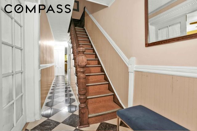 462 Decatur Street, New York City, NY 11233