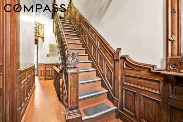 462 Decatur Street, New York City, NY 11233