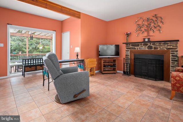 7942 WOODSBLUFF RUN, Fogelsville, PA 18051