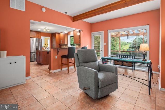 7942 WOODSBLUFF RUN, Fogelsville, PA 18051
