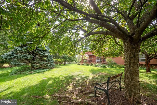 7942 WOODSBLUFF RUN, Fogelsville, PA 18051