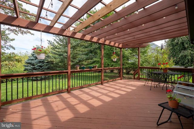 7942 WOODSBLUFF RUN, Fogelsville, PA 18051