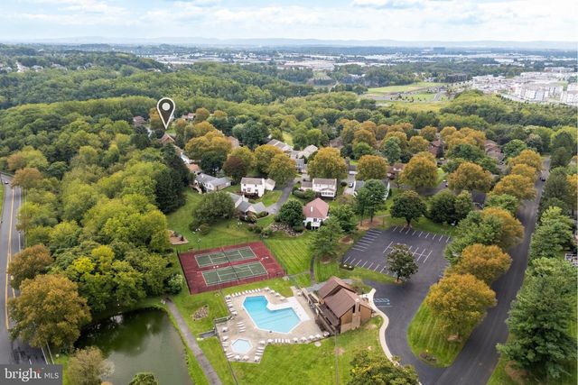 7942 WOODSBLUFF RUN, Fogelsville, PA 18051
