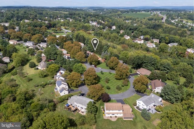 7942 WOODSBLUFF RUN, Fogelsville, PA 18051