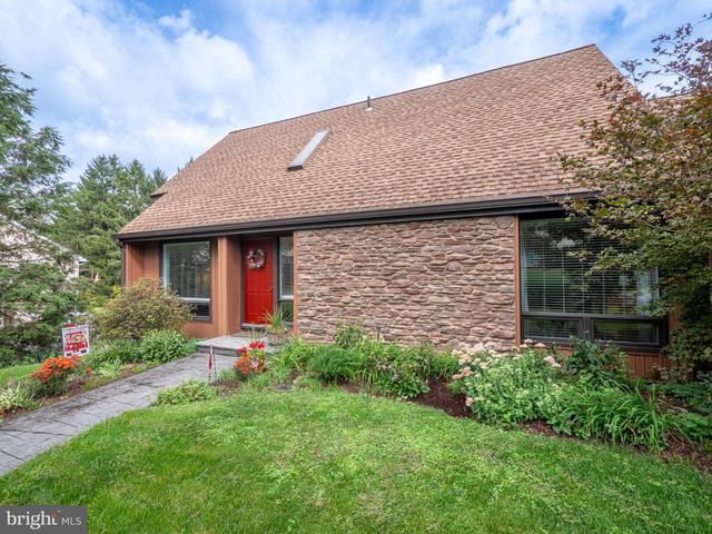 7942 WOODSBLUFF RUN, Fogelsville, PA 18051