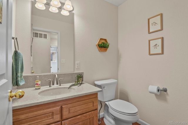 145 S Yarrow Street, Lakewood, CO 80226