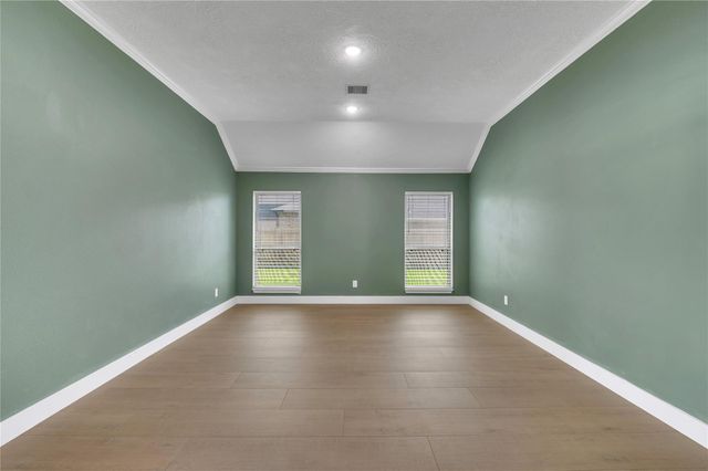 2110 Wikiup Street, Dickinson, TX 77539