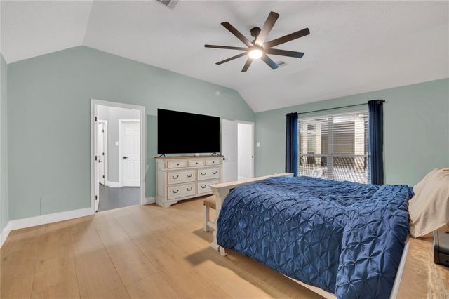 2110 Wikiup Street, Dickinson, TX 77539