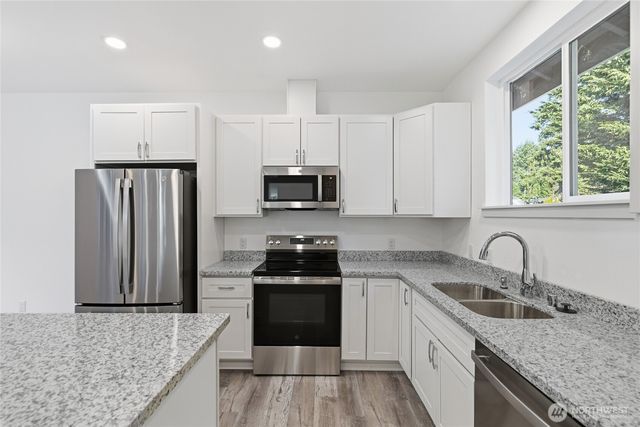 815 S 96th Street, Tacoma, WA 98444