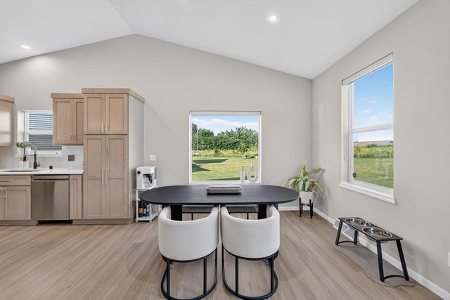 5514 Maddy Pass, Madison, WI 53718