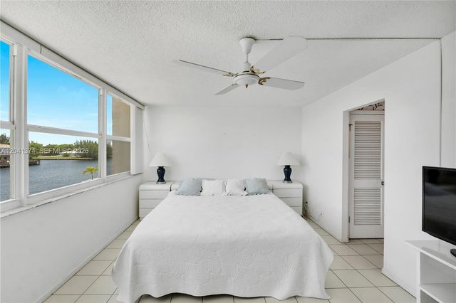 1410 S Ocean Dr 304, Hollywood, FL 33019