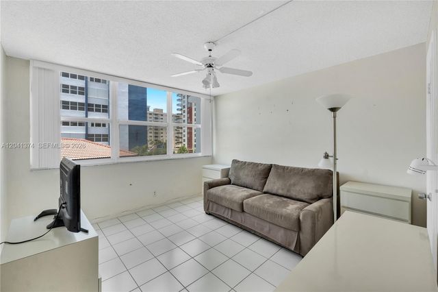 1410 S Ocean Dr 304, Hollywood, FL 33019