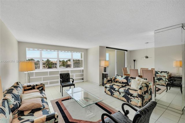1410 S Ocean Dr 304, Hollywood, FL 33019