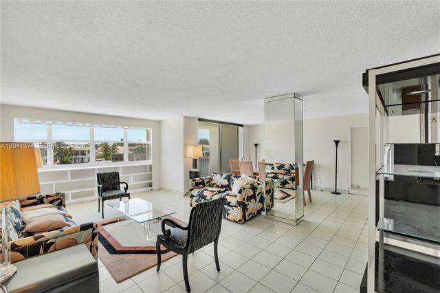 1410 S Ocean Dr 304, Hollywood, FL 33019