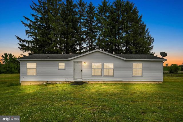 350 MYER DR, Fredericksburg, PA 17026