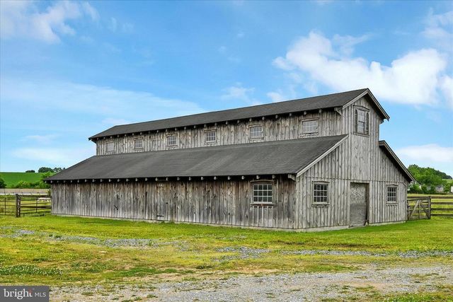 350 MYER DR, Fredericksburg, PA 17026