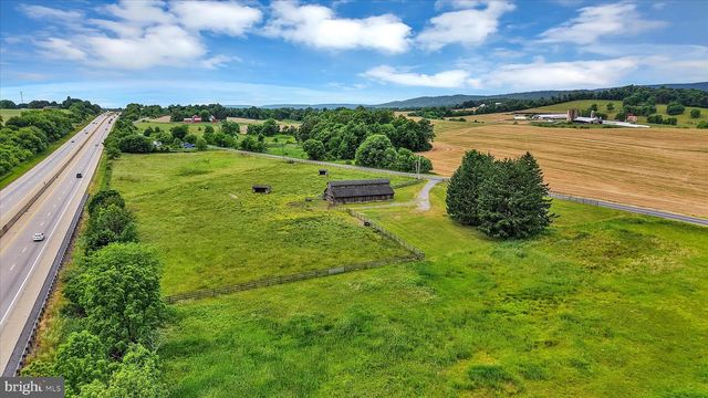 350 MYER DR, Fredericksburg, PA 17026
