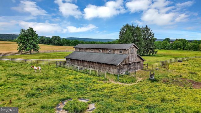 350 MYER DR, Fredericksburg, PA 17026