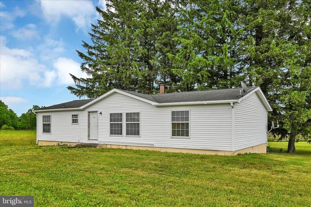 350 MYER DR, Fredericksburg, PA 17026