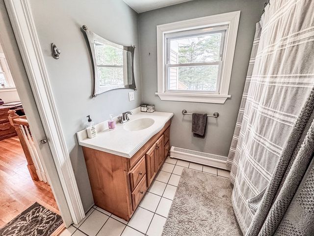 112 Gleason Ave, East Brookfield, MA 01515