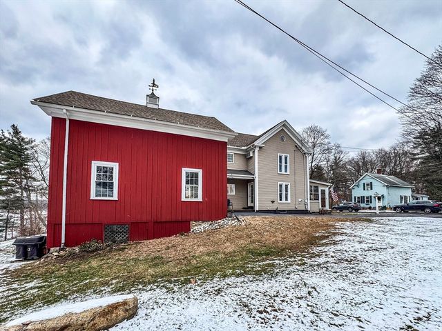 112 Gleason Ave, East Brookfield, MA 01515