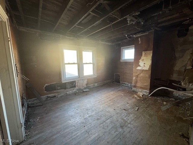 2383 Lee Road, Cleveland Heights, OH 44118