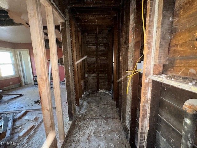 2383 Lee Road, Cleveland Heights, OH 44118