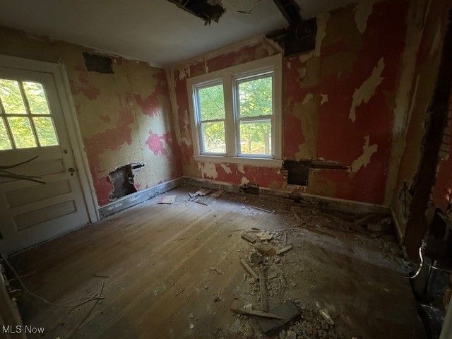 2383 Lee Road, Cleveland Heights, OH 44118