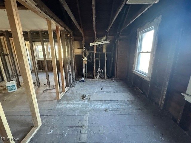 2383 Lee Road, Cleveland Heights, OH 44118