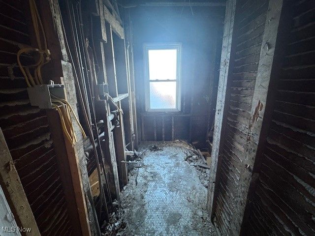 2383 Lee Road, Cleveland Heights, OH 44118