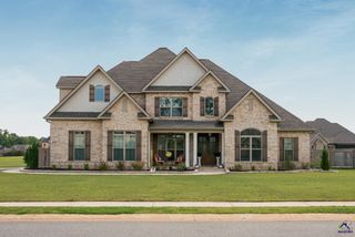 410 Woodlands Boulevard, Kathleen, GA 31047