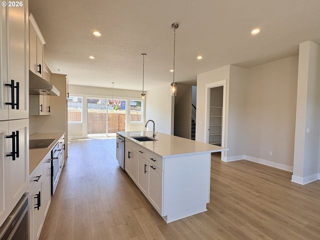 16276 Nw Holman Way L 97, Portland, OR 97229