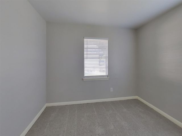 411 E Carby Road, Houston, TX 77037