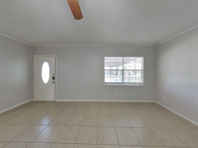 411 E Carby Road, Houston, TX 77037